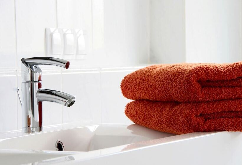 Newcastle Central Plaza Apartment Hotel Official