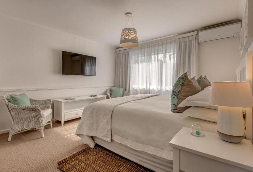 膳宿费 Amanzi Island Boutique