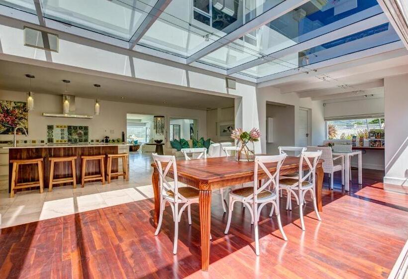 膳宿费 Amanzi Island Boutique