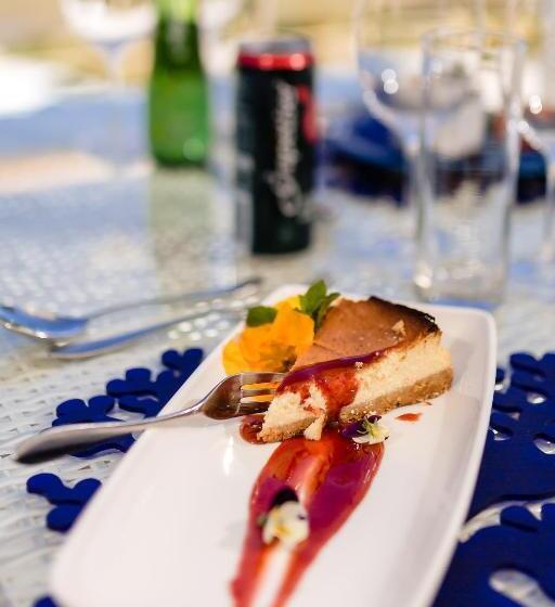 膳宿费 Amanzi Island Boutique