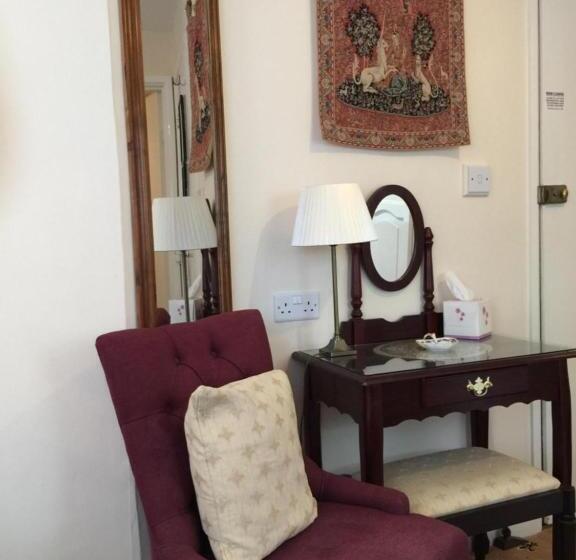 بنسيون Dolphin Guest House