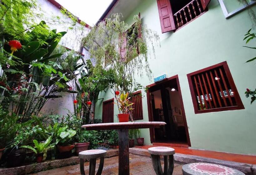 بنسيون East Indies Mansion