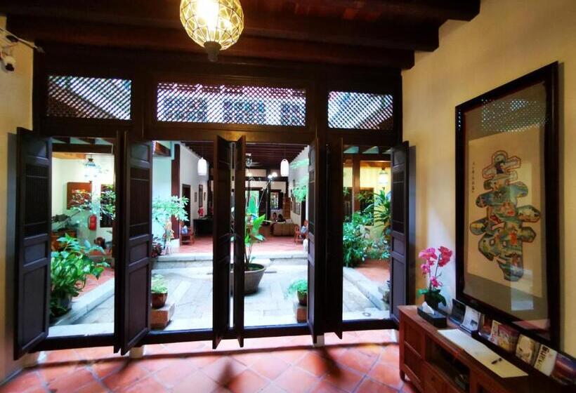 بنسيون East Indies Mansion