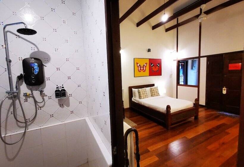 بنسيون East Indies Mansion