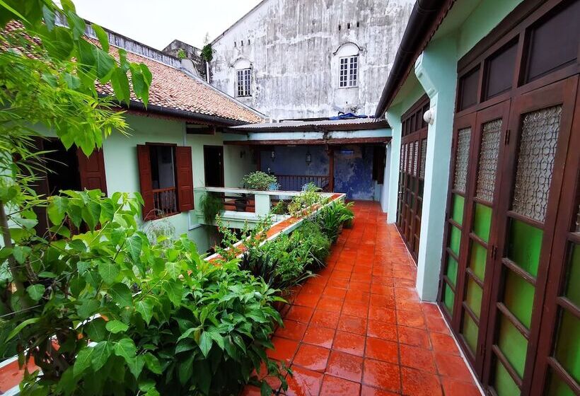 بنسيون East Indies Mansion