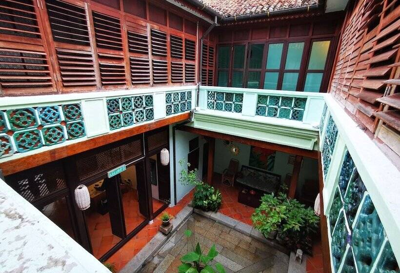بنسيون East Indies Mansion