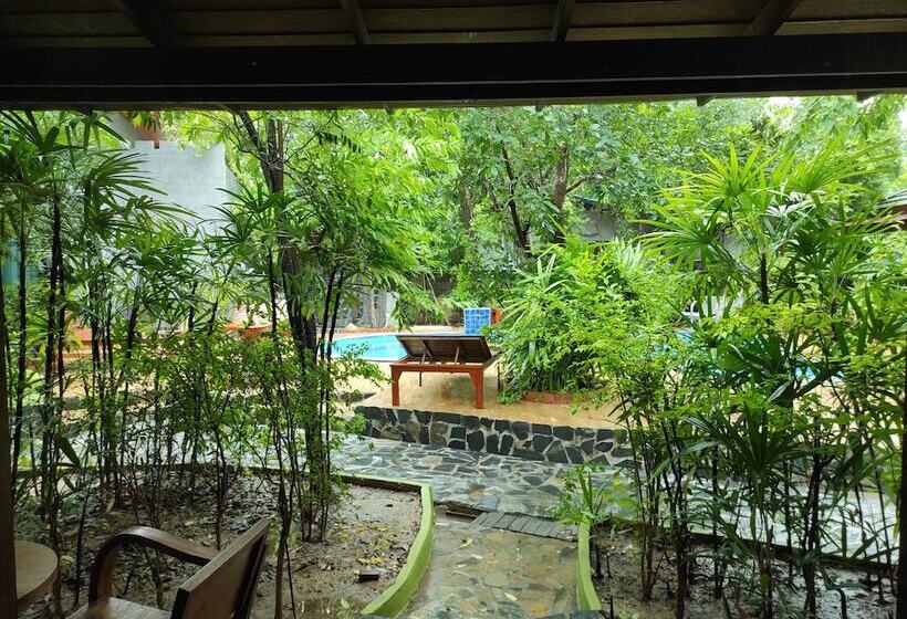 بنسيون Foresto Sukhothai Guesthome