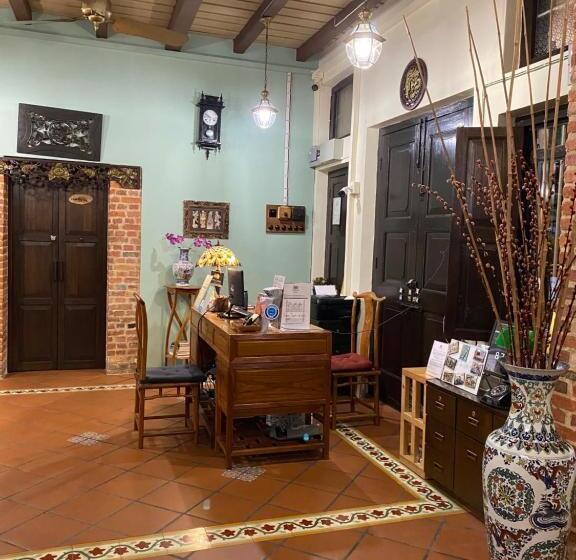 פנסיון Kelantan House