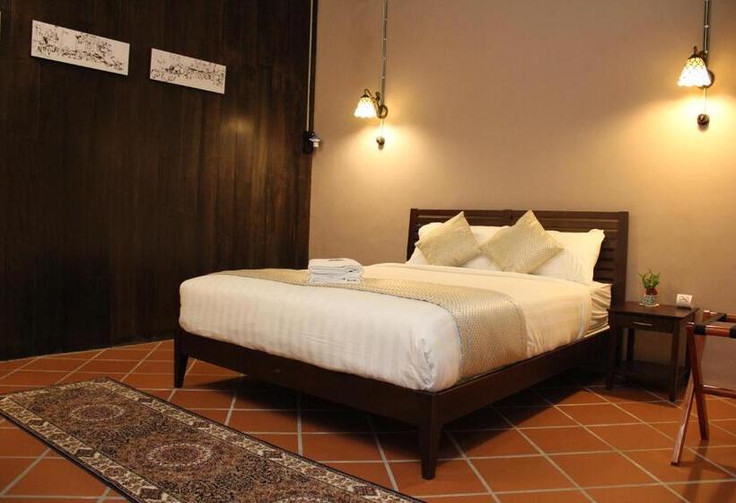 פנסיון Kelantan House