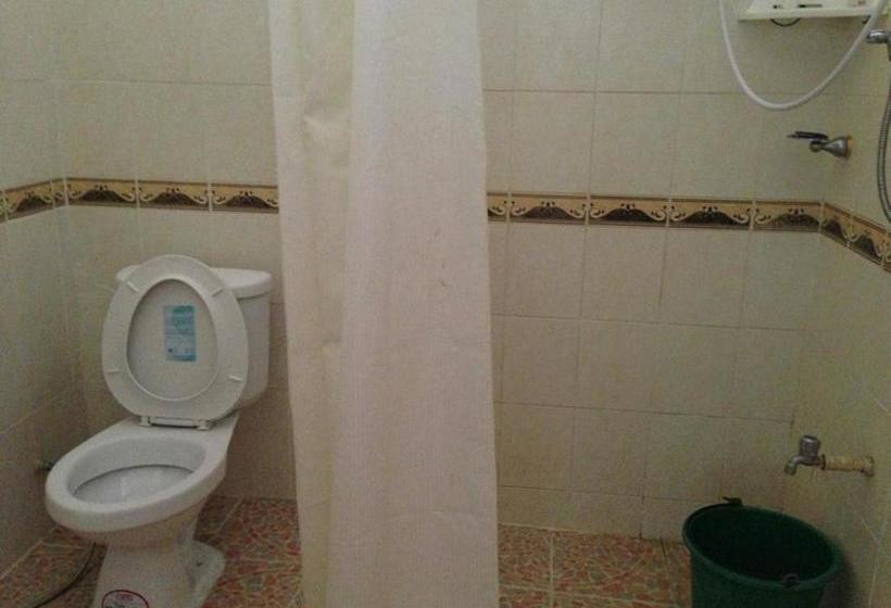 פנסיון Salachampa