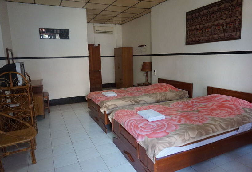 פנסיון Salachampa