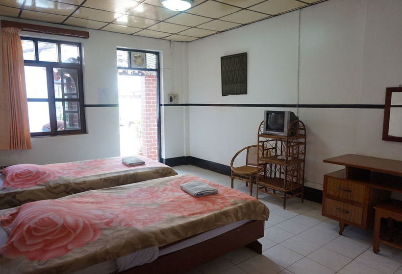 פנסיון Salachampa