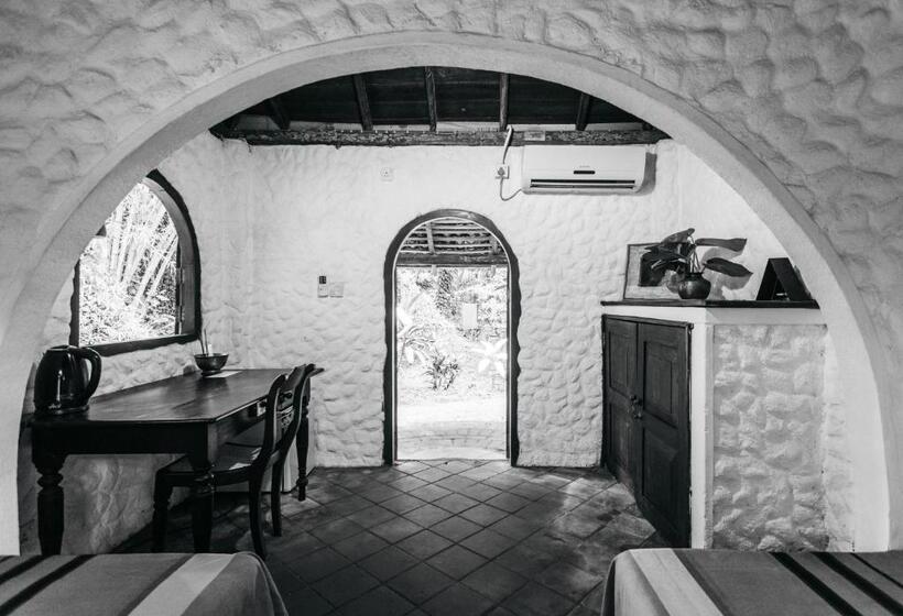 بنسيون Secret Garden Villa   Unawatuna