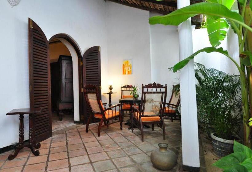 بنسيون Secret Garden Villa   Unawatuna