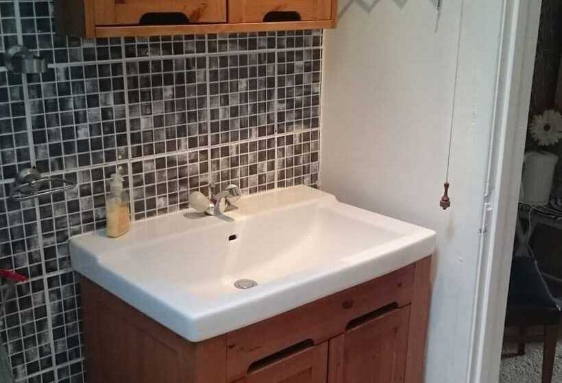 بنسيون The Georgian Guesthouse