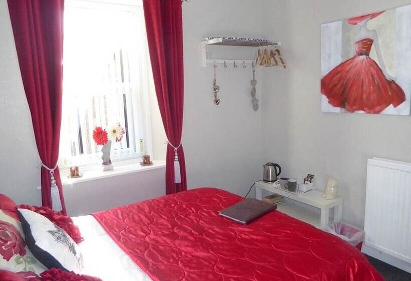 بنسيون The Georgian Guesthouse