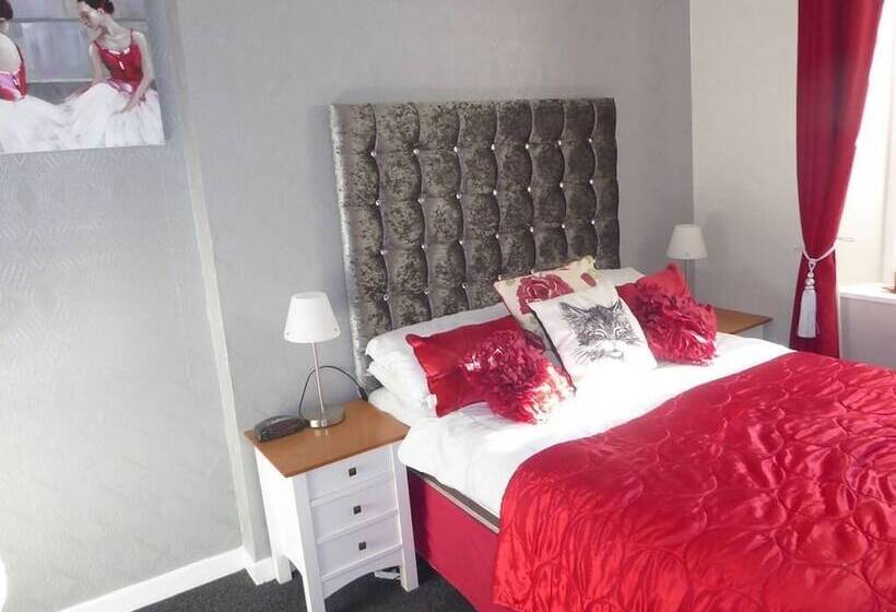 بنسيون The Georgian Guesthouse