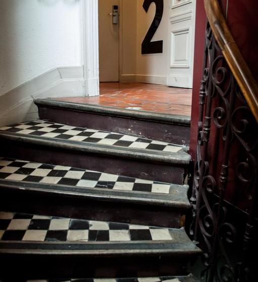 هاستل Ho36 Avignon