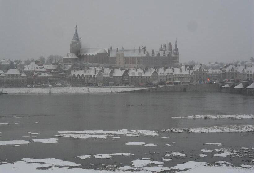 Brit Hotel Confort Gien