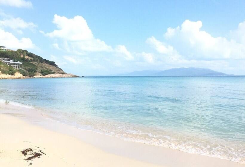 Baan Talay Sai Villa