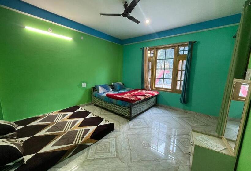 فندق صغير Chojh Inn Guest House