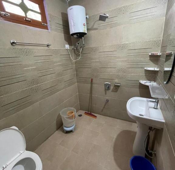فندق صغير Chojh Inn Guest House