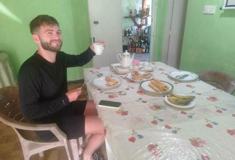 فندق صغير Ohiya Forest Lodge