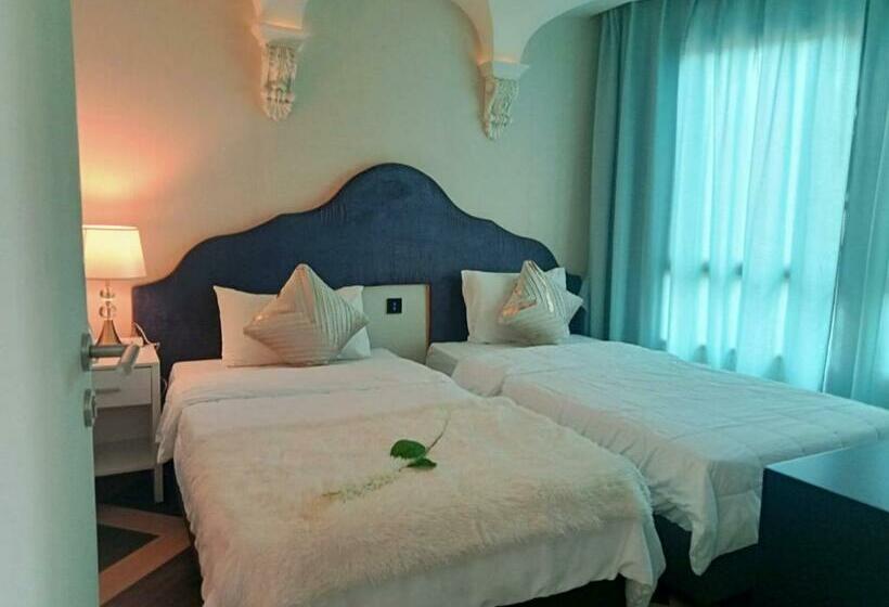 Espana Condo Hotel Resort Pattaya