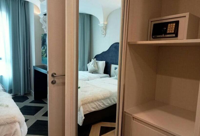 Espana Condo Hotel Resort Pattaya