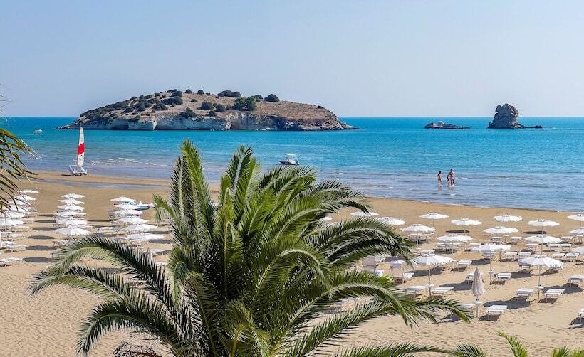 Gattarella Family Resort Standard Half Board à Buffet