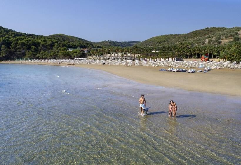 Gattarella Family Resort Standard Half Board à Buffet