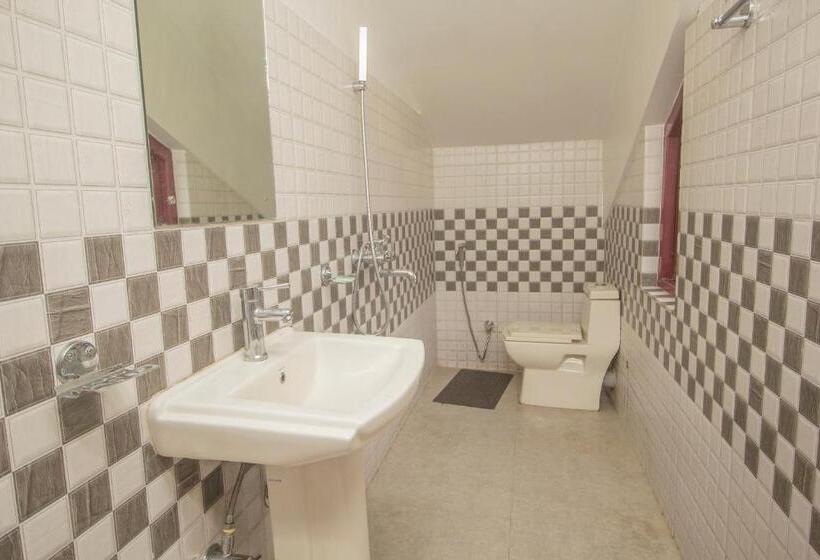 Collection O Hotel Oak Ridge