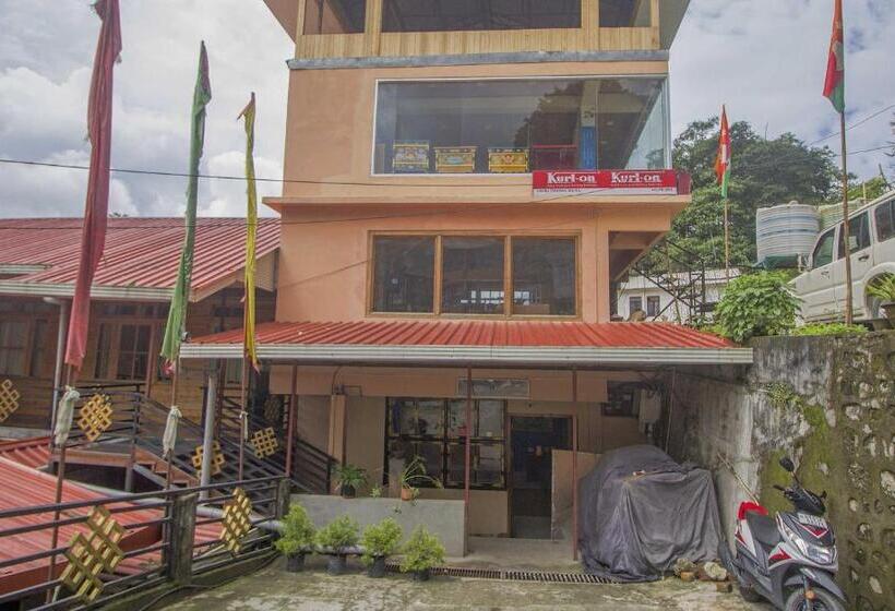 Collection O Hotel Oak Ridge