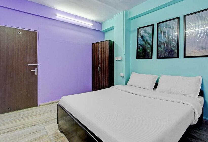 Hotel Collection O Gariahat Inn Near 2nd Floor Kfc Building, Gariahat