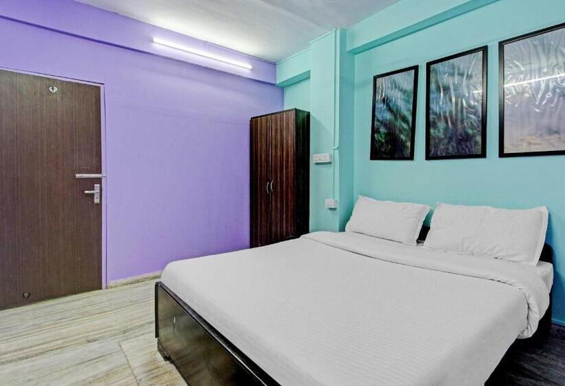 Hotel Collection O Gariahat Inn Near 2nd Floor Kfc Building, Gariahat