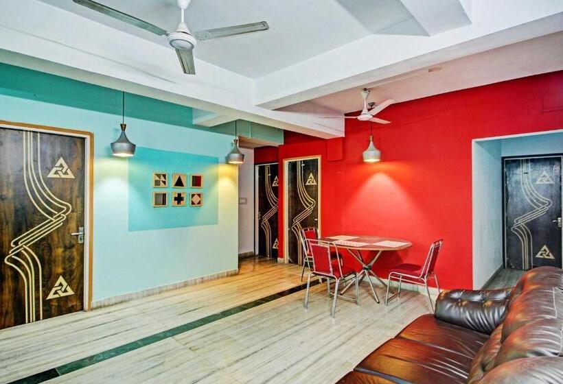Hotel Collection O Gariahat Inn Near 2nd Floor Kfc Building, Gariahat
