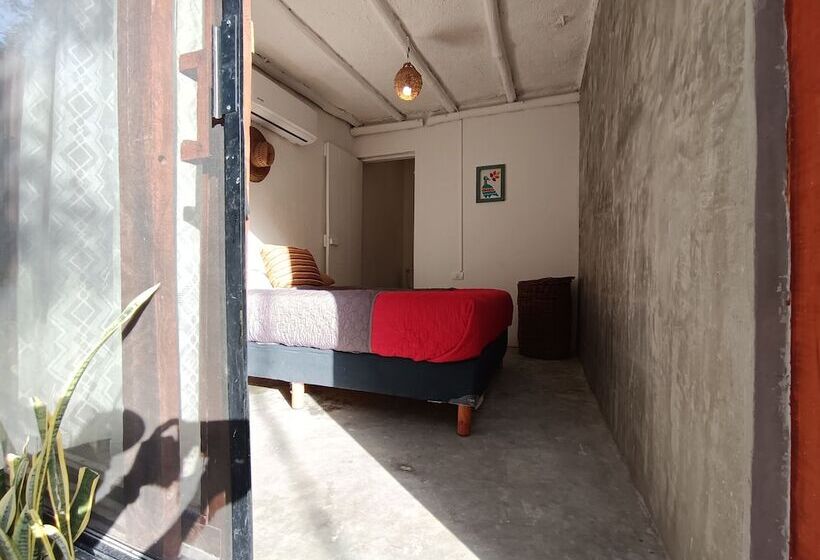 מלון כמוסות Eco Rooms Tulum