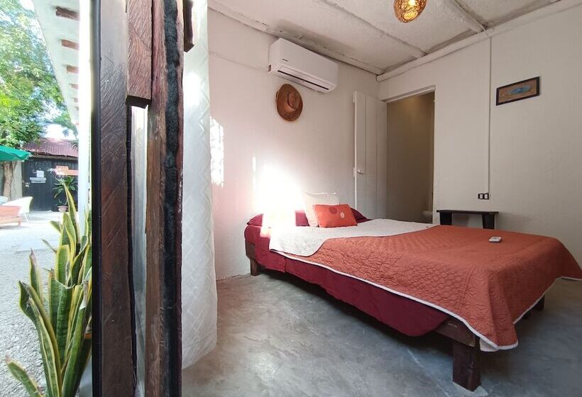 מלון כמוסות Eco Rooms Tulum