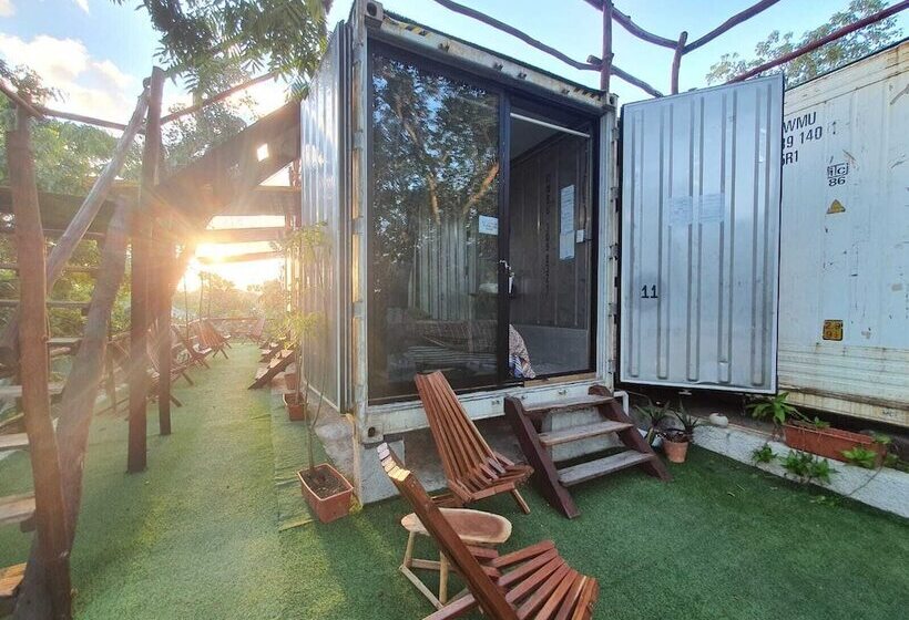 מלון כמוסות Eco Rooms Tulum