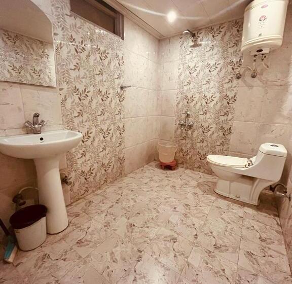 فندق High Mountains By Hadimba Palace