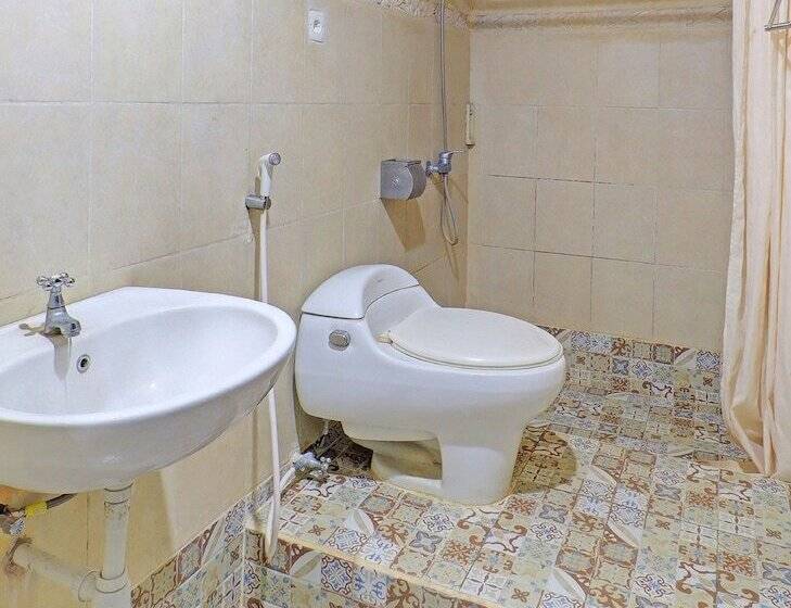 בית מלון כפרי Oyo 92439  Tower Klungkung