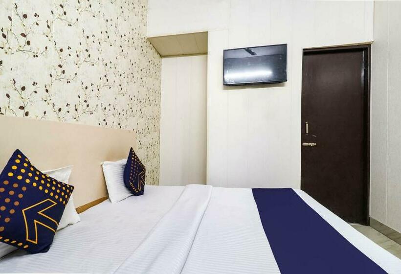 酒店 Oyo Flagship 81117  Saffron