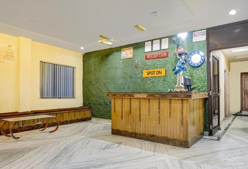 호텔 Oyo Home  Shankar