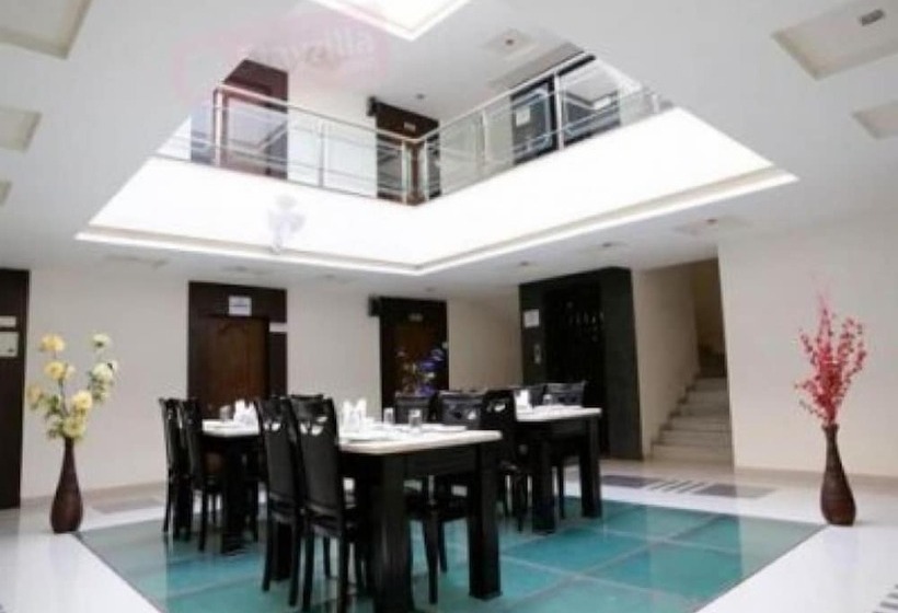 The Sky Comfort Hotel Jamnagar Residency