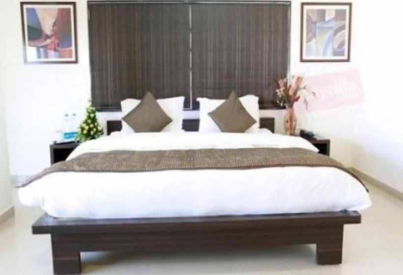 The Sky Comfort Hotel Jamnagar Residency