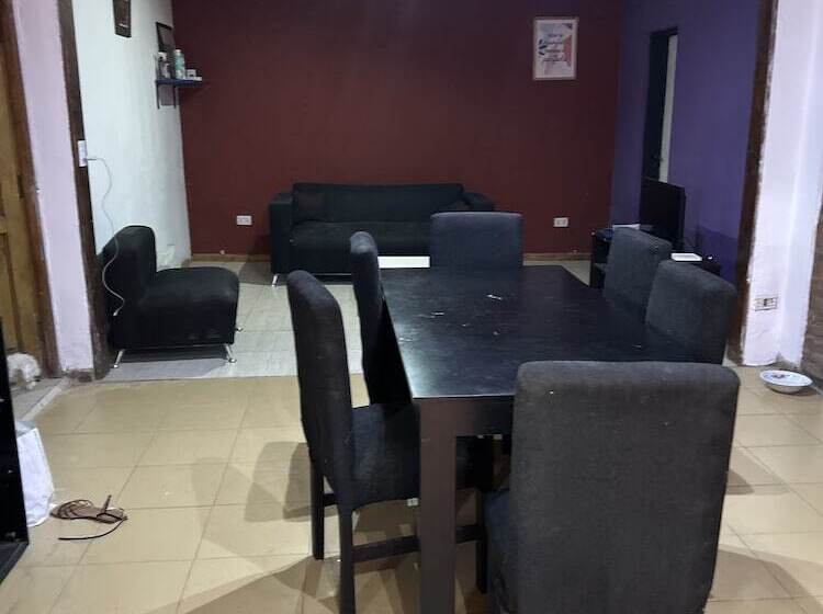 بنسيون Liza House Ezeiza Airport