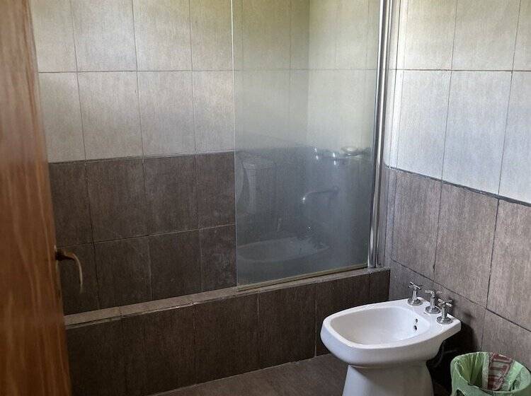 بنسيون Liza House Ezeiza Airport