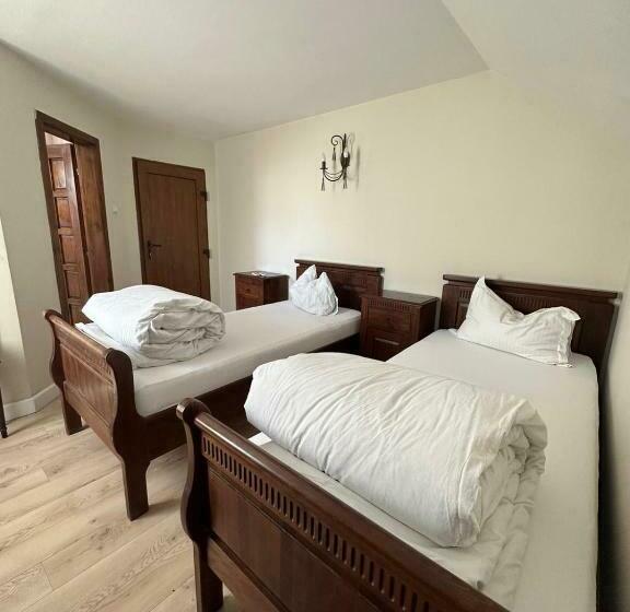 Пансион Route79