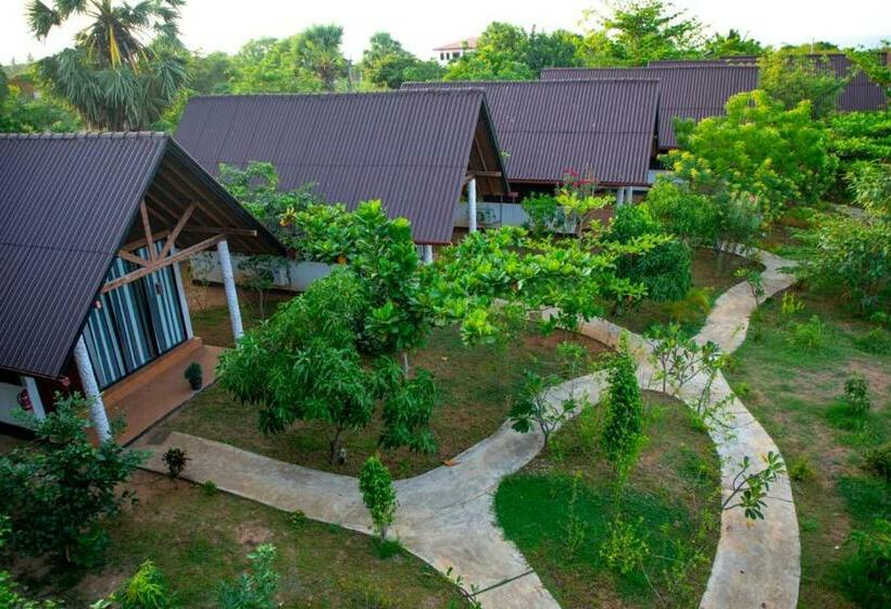 리조트 Passi Nature Villas Pasikuda