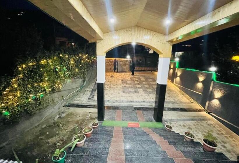 ホテル Sakura Palace